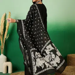 Sangria Floral Printed A-Line Kurta With Trouser & Dupatta image 5