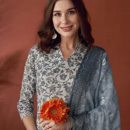 Anouk Floral Printed Regular Kurta with Trousers & Dupatta image 2