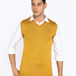 Men Solid Crew Neck Green Sweater-image-32