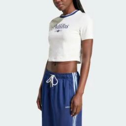 graphic badge slim 3-stripes tee women originals women originals-image-48