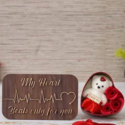 eCraftIndia Red & White 2 Pcs Valentine Gift Set-13