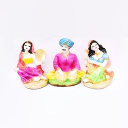 GW CREATIONS White & Pink 3 Pieces Figurine Showpiece-image-103