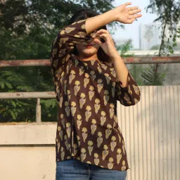 Casual Regular Sleeves Printed Women Brown Top-image-4