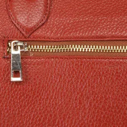 GENWAYNE Tan Leather Structured Handheld Bag With Applique image 4
