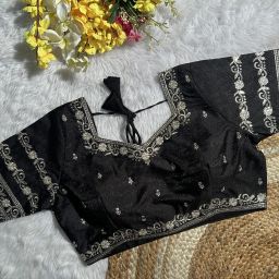 Sweetheart Neck Women Blouse-image-68