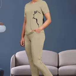 Printed Women Track Suit-image-31