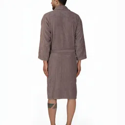 Aura Men 550 GSM Bath Robe With Matching Slippers image 5