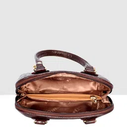 ESBEDA PU Structured Handheld Bag with Applique image 4
