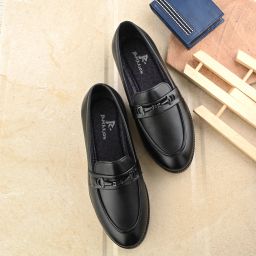 Stylish Good Looking Casual Loafers Formal & party wear Loafers For Men-image-55