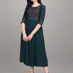 Women Embroidered Viscose Rayon Anarkali Kurta-image-9