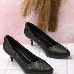 ICONICS Textured Kitten Heel Pumps-66