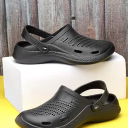 ASIAN Men Textured Clogs-17