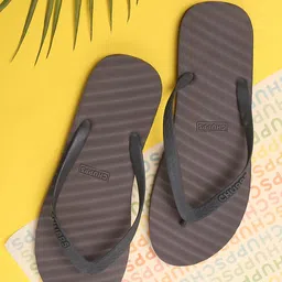 CHUPPS Men Grey Rubber Banana Leaf Monochrome Sustainable Thong Flip-Flops-61