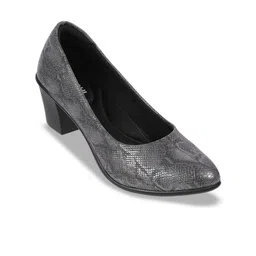 Mochi Textured Round Toe Block Heeled Pumps image 2
