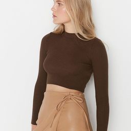 Trendyol Women Brown Solid Crop Pullover Sweater-image-54