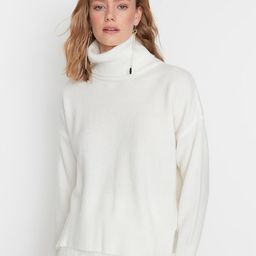 Trendyol Women Off White Solid Pullover-image-24