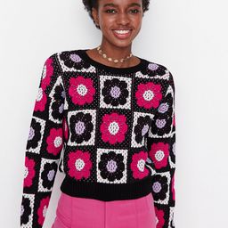 Trendyol Women Black & Pink Floral Printed Pullover-image-77