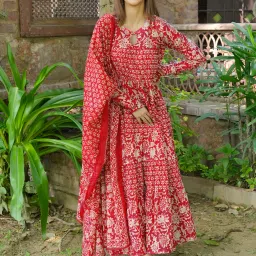 Women Cotton Blend Kurta Churidar Dupatta Set-picture-12