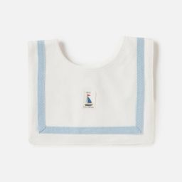 Applique Detail Muslin Bib-image-44