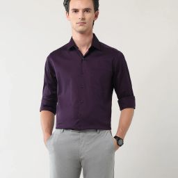 Men Slim Fit Solid Spread Collar Formal Shirt-image-52