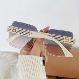 kalveera Gradient, UV Protection, Toughened Glass Lens, Mirrored Rectangular Sunglasses (Free Size) image 2