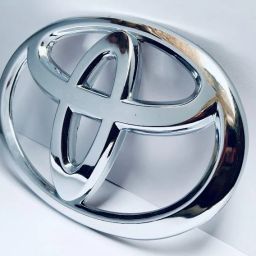 Bumper grill logo Fortuner type 1 & 2 Car Grill Cover-image-36