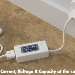 gadget hero's Digital Voltage Tester image 2
