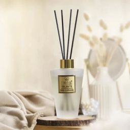 Celeste White Musk fragranced Reed Diffuser Set-image-55