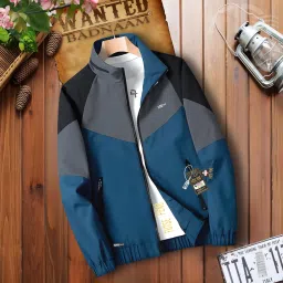 Men Colorblock Casual Jacket-image-75