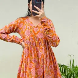 Women Floral Print Viscose Rayon A-line Kurta-image-92