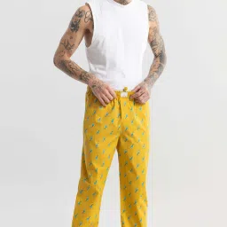 Snitch Giraffe Print Yellow Pyjama Men Pyjama-image-76