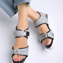 shoetopia Women Wedges Sandal-picture-1