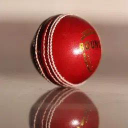 4 PEICE RED BOUNCER LEATHEAR BALL Cricket Leather Ball-picture-1