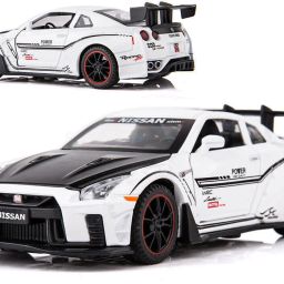 1:32 Nissan-GTR-R35 Zinc Alloy Pull Back Toy Car Die Cast Light & Sound pc 1-13