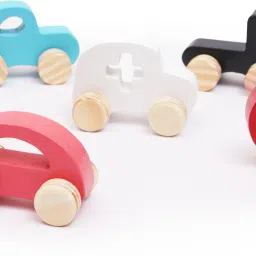 opatoys Wooden Push Toy Mini Drop / Emergency Vehicles with Traffic Signal & Roads set image 2