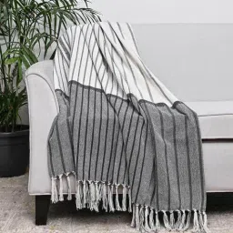 homzz Grey & White Cotton 60x50 Inches Throw-picture-10