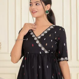Party Regular Sleeves Printed Women Black Top-image-88