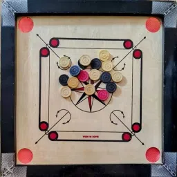 .//20 inch carom. coins.and.striker @ (black) Carrom Board/ 56 cm Carrom Board-picture-26