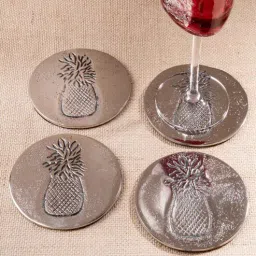 GIBOX Blink Sprinkle Pineapple Coasters Set Kitchen Table Home D cor Restaurants Designer (Set of 4)-picture-46