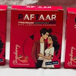EXTRA DOTTED STRAWBERRY FLAVOURED EXTRA TIME 1500 DOTTED CONDOMS. Condom-image-49
