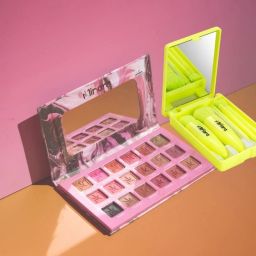 All in one Makeup Kit 18 color Eyeshadow (Rose) with 5 Makeup Brushes (Green)-19