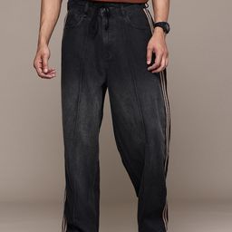 The Roadster Lifestyle Co. Men Cotton Baggy Loose Fit Light Fade Non-Stretchable Jeans-picture-48