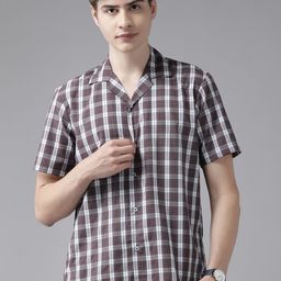 English Navy Men Relaxed Checked Cuban Collar Casual Shirt-image-45