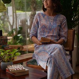 W Blue & White Paisley Printed Pure Cotton Kurta With Trousers-picture-10