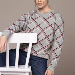 Macy's Karen Scott Women Grey Melange & Pink Checked Sweatshirt-image-39