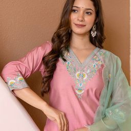 SANISA Women Ethnic Motifs Embroidered Regular Kurta with Trousers & Dupatta-image-18
