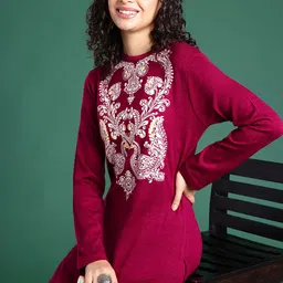 Sangria Ethnic Motifs Printed Straight Acrylic Kurta with Trousers-8
