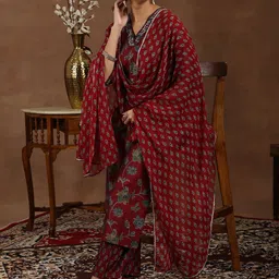 Libas Floral Printed V-Neck Thread Work Straight Kurta With Trousers And Dupatta-47