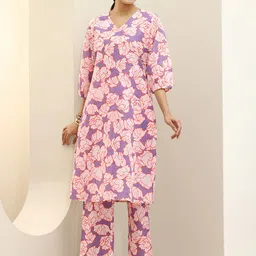 Libas Women Floral Printed Regular Thread Work Kurta with Trousers-39