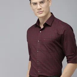 Arrow Men Maroon And Navy Blue Original Slim Fit Checked Pure Cotton Formal Shirt-picture-16